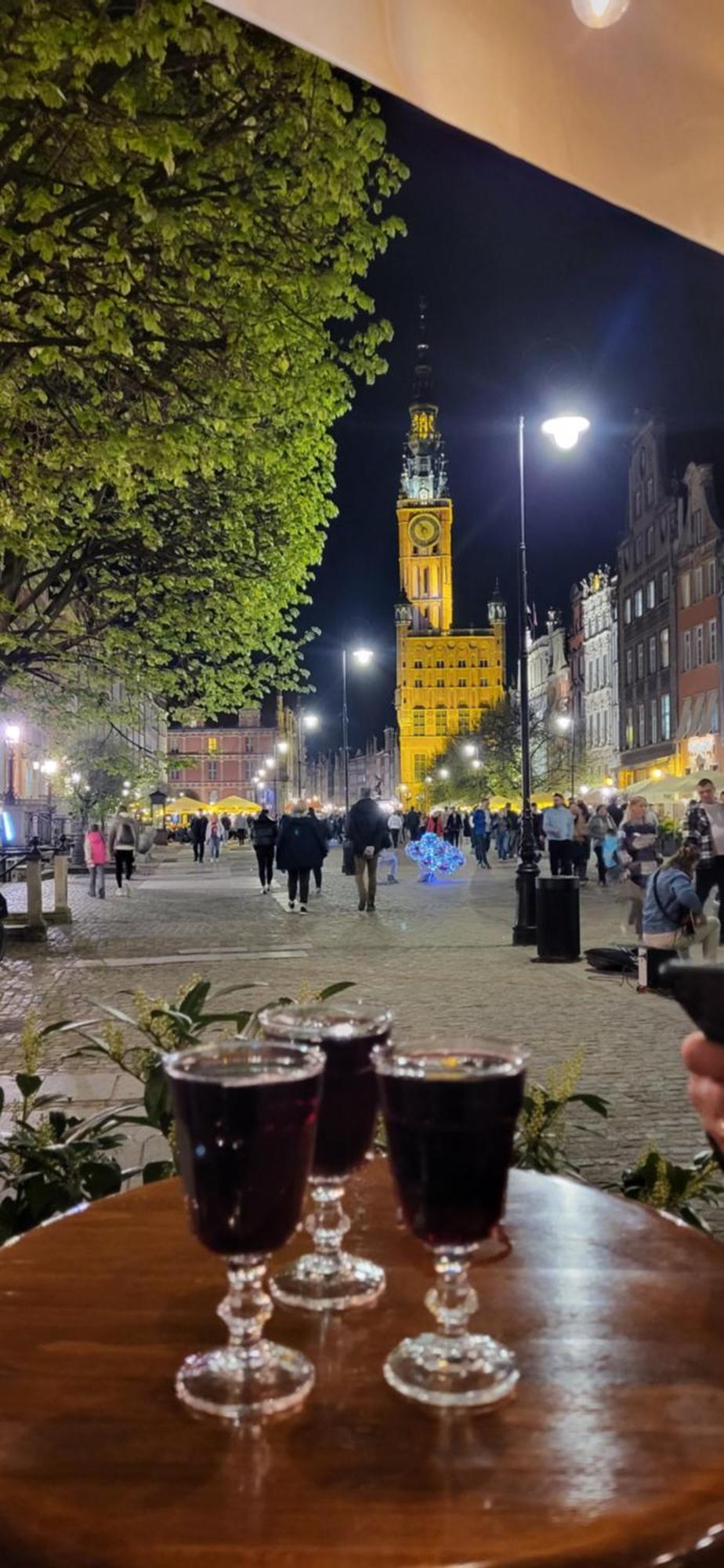Gdansk Stare Miasto - Mirror Apartament - 43M, 4 Osoby, 2Min Od Starowki, Bezplatny Parking, Self Chek In — Photos 2